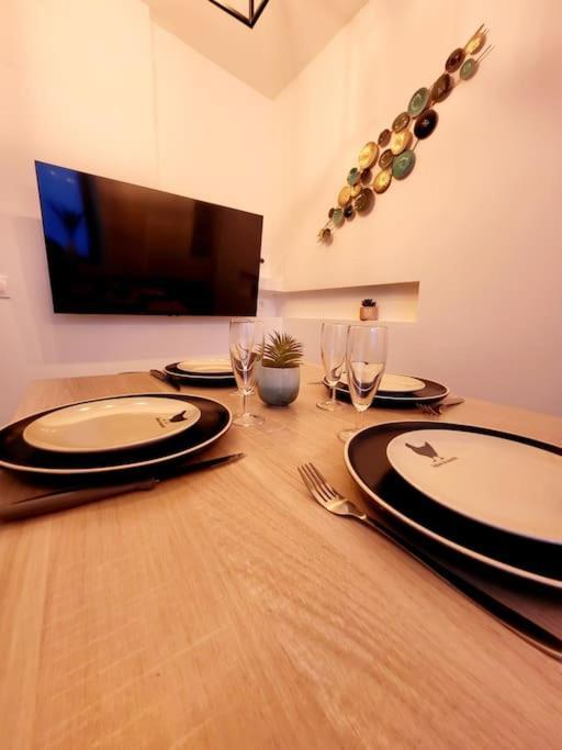 Le Bartayres 1 T3 En Souplex, Terrasse, Appartement Lourdes